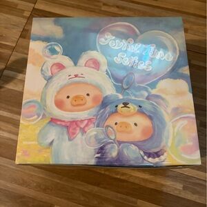 Lulu the Piggy Joyful Time Sealed Case